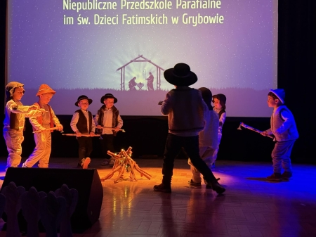 UDZIAŁ PRZEDSZKOLAKÓW W PRZEGLĄDZIE JASEŁEK 